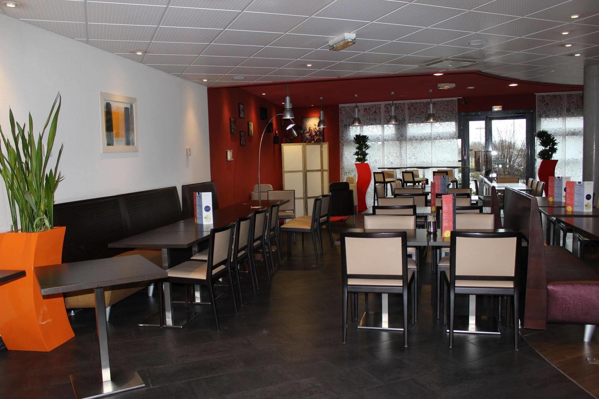 B&B Hotel Calais Terminal Cite Europe 4 Etoiles Coquelles Exterior foto