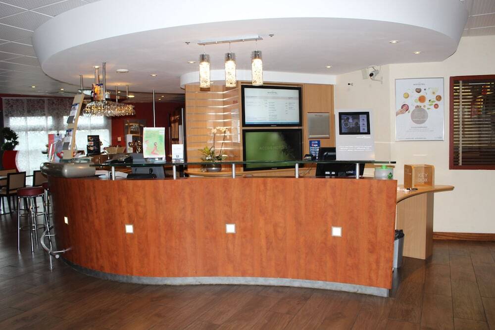 B&B Hotel Calais Terminal Cite Europe 4 Etoiles Coquelles Exterior foto